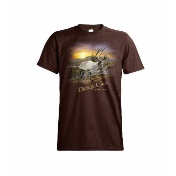 Brown DC Midnight sun, reindeer in mountain T-shirt